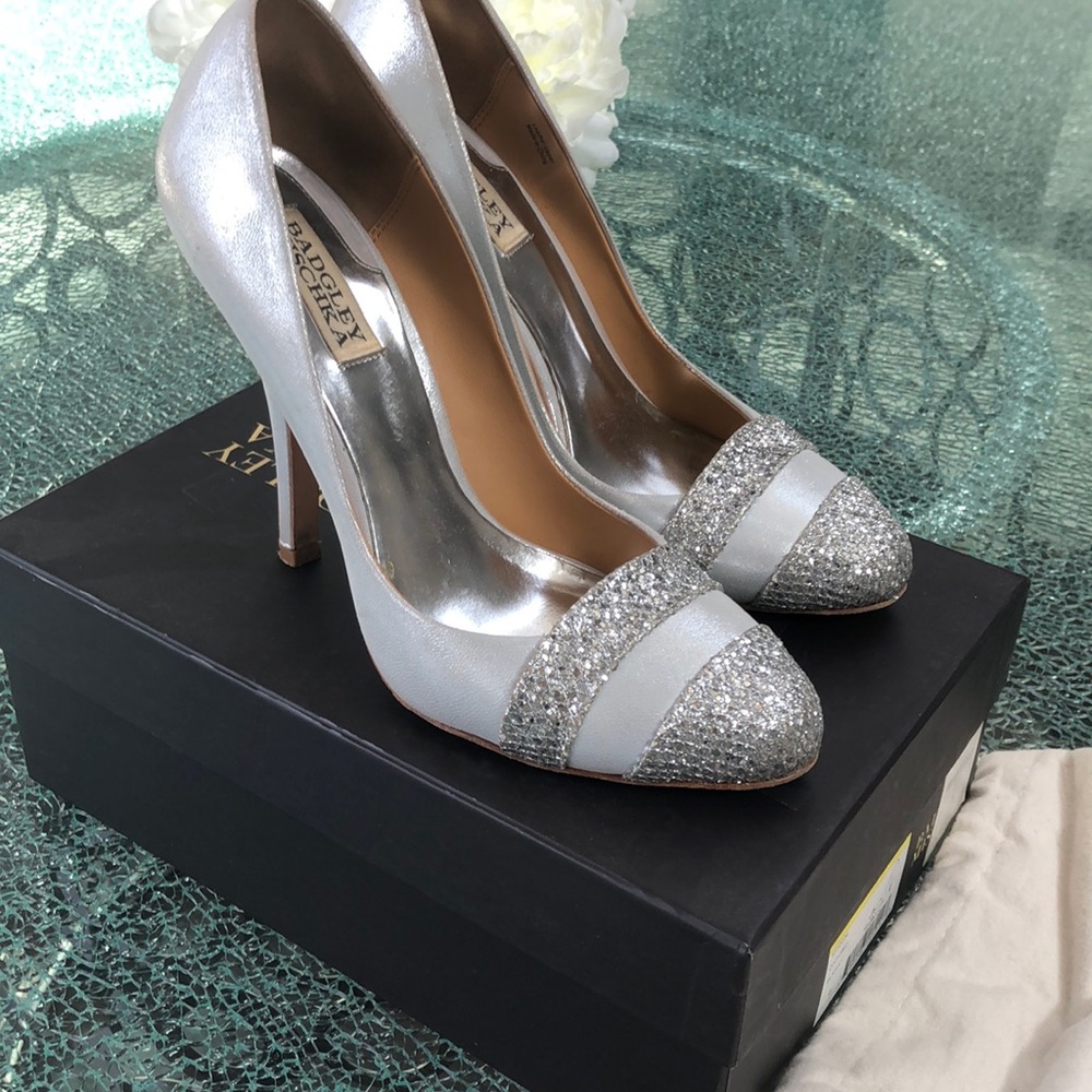 Badgley mishka silver shoes